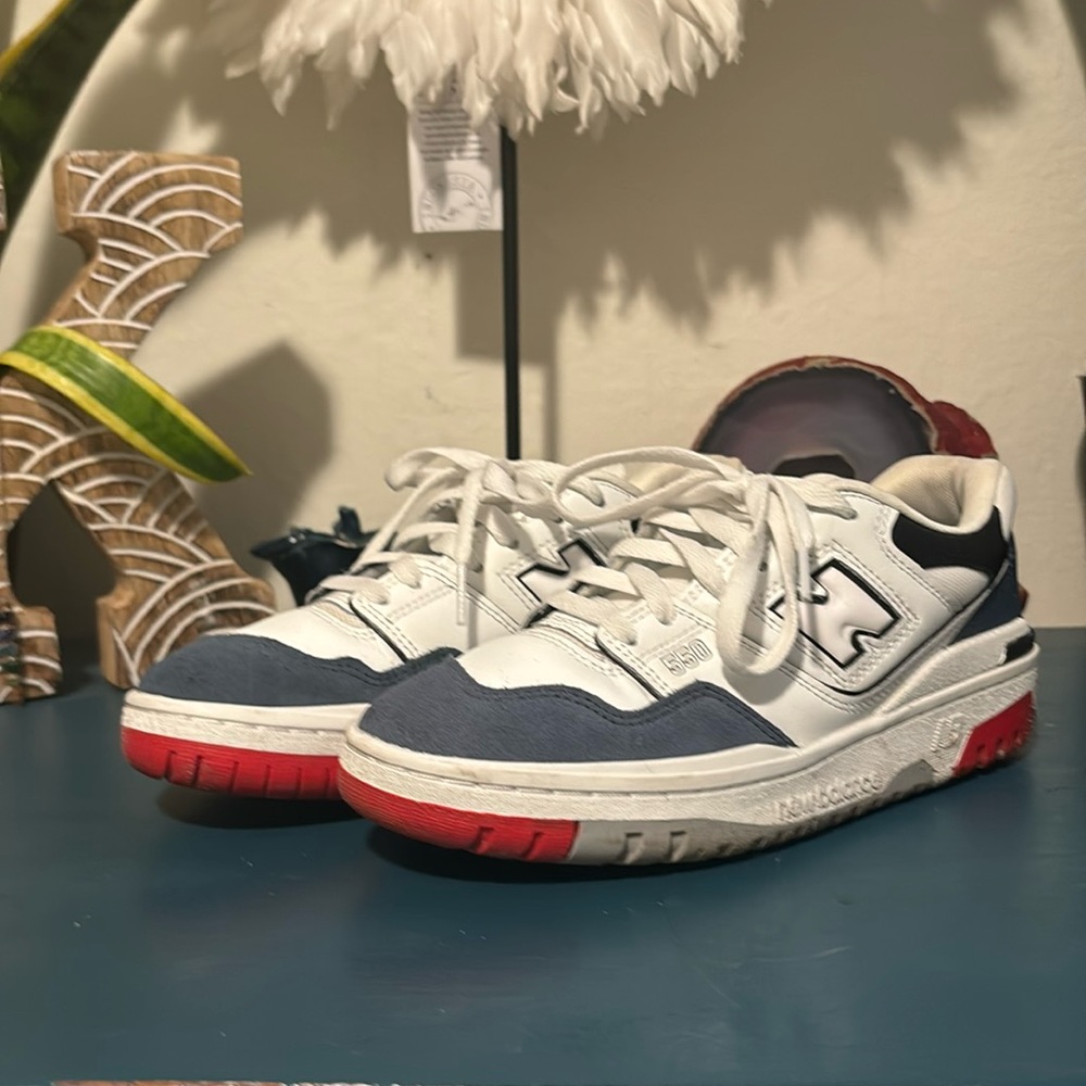 Kids New balance 550s, size 5 in boys